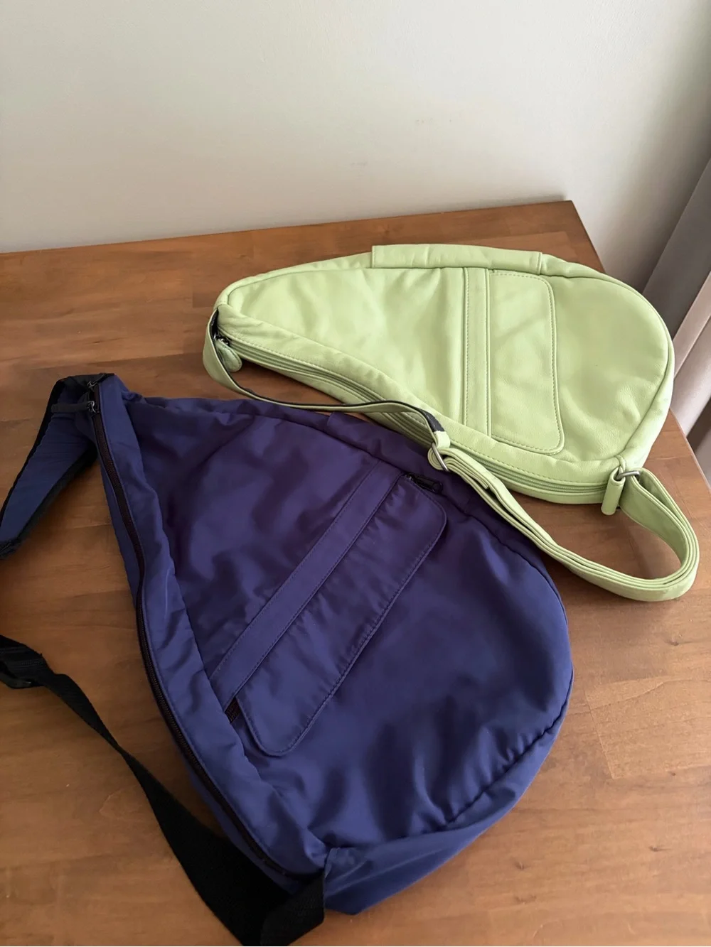 Vintage AmeriBag Leather Healthy Back Bag Pistachio Lime USA Made Sling
